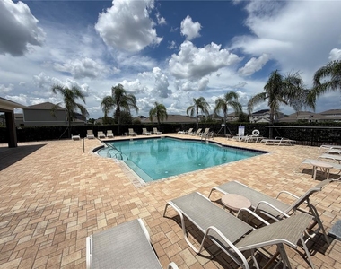 1121 Hendon Loop - Photo Thumbnail 62