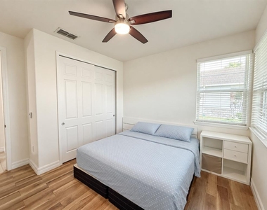 2524 Fontaine Drive - Photo Thumbnail 27