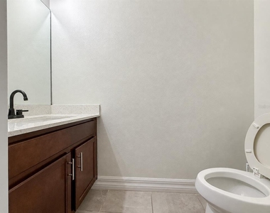 2524 Fontaine Drive - Photo Thumbnail 25
