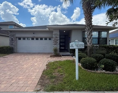 2524 Fontaine Drive - Photo Thumbnail 5