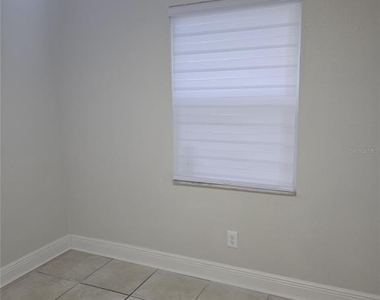 3064 Saint Paul Drive - Photo Thumbnail 8