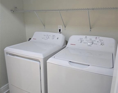 3064 Saint Paul Drive - Photo Thumbnail 5