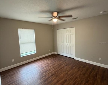 4836 Nw 45th Court - Photo Thumbnail 9