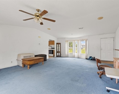 7480 Sw 12th Street - Photo Thumbnail 6