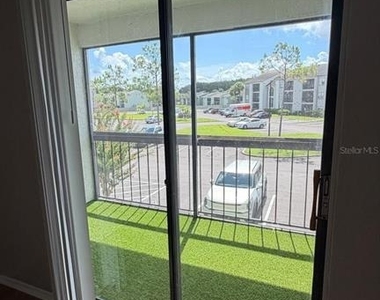 2260 Cascades Boulevard - Photo Thumbnail 9