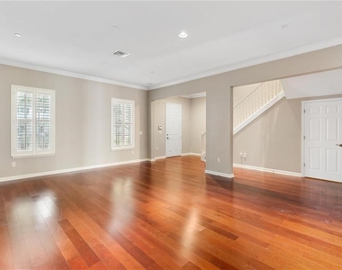 4478 Twinview Lane - Photo Thumbnail 3