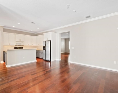 4478 Twinview Lane - Photo Thumbnail 4