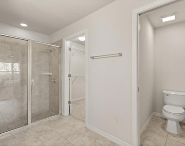 12223 Pescara Lane - Photo Thumbnail 21