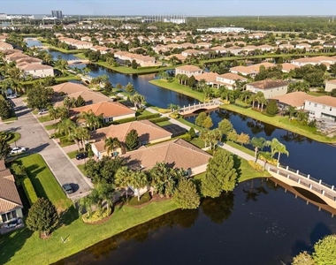 12223 Pescara Lane - Photo Thumbnail 31