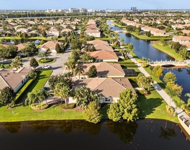 12223 Pescara Lane - Photo Thumbnail 32