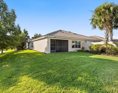 12223 Pescara Lane - Photo Thumbnail 25