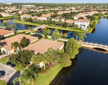 12223 Pescara Lane - Photo Thumbnail 30
