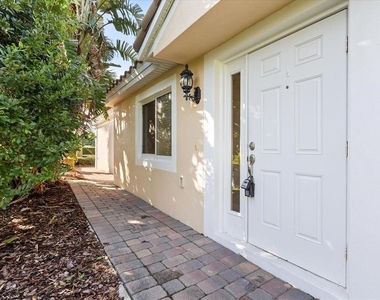 12223 Pescara Lane - Photo Thumbnail 2