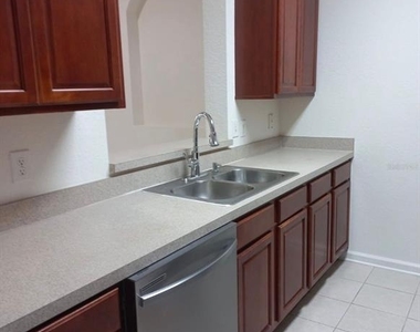 8775 Sartori Street - Photo Thumbnail 3