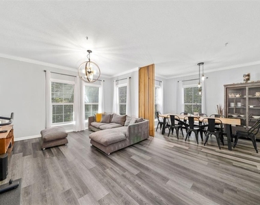 497 Water Street - Photo Thumbnail 3