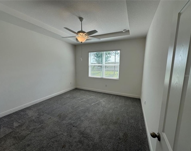 484 Shadow Gorge Way - Photo Thumbnail 8