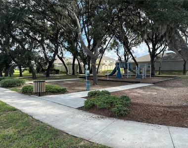 484 Shadow Gorge Way - Photo Thumbnail 24
