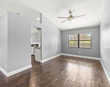 9508 Pine Terrace Court - Photo Thumbnail 29