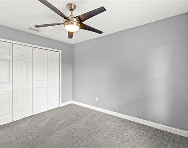 9508 Pine Terrace Court - Photo Thumbnail 23