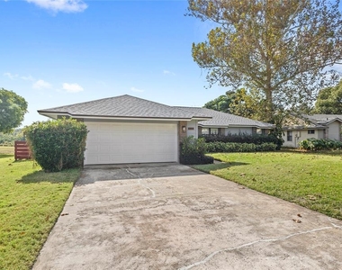 9508 Pine Terrace Court - Photo Thumbnail 31