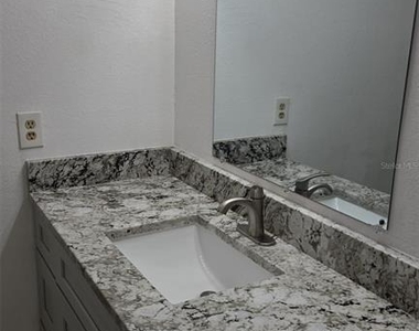 1055 S Hiawassee Road - Photo Thumbnail 14