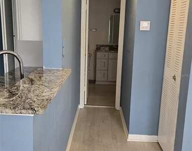 1055 S Hiawassee Road - Photo Thumbnail 7