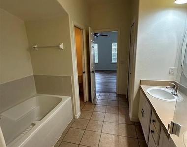 1350 Chatfield Place - Photo Thumbnail 49