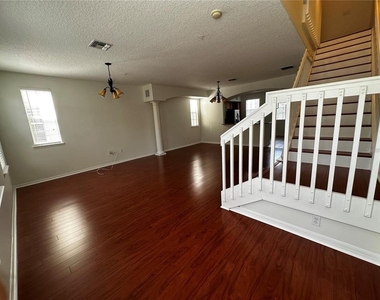 1350 Chatfield Place - Photo Thumbnail 22
