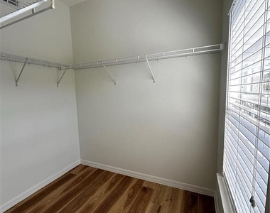 1350 Chatfield Place - Photo Thumbnail 53