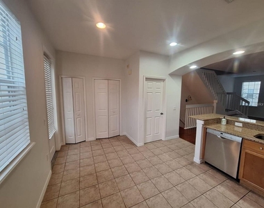 1350 Chatfield Place - Photo Thumbnail 39