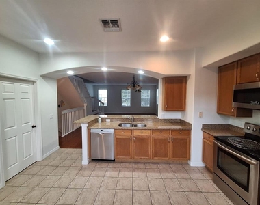 1350 Chatfield Place - Photo Thumbnail 33