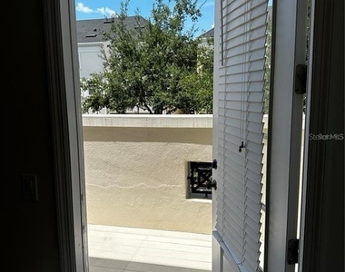 1350 Chatfield Place - Photo Thumbnail 3