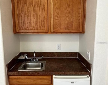 1350 Chatfield Place - Photo Thumbnail 13