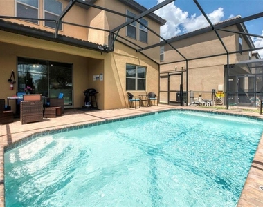 5533 Misty Oak Circle - Photo Thumbnail 31