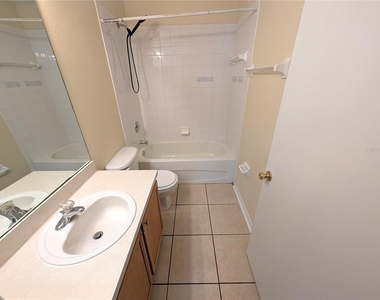 4053 Dolphin Drive - Photo Thumbnail 12