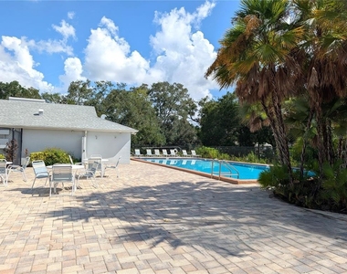 4053 Dolphin Drive - Photo Thumbnail 17