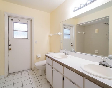 6260 Morning Mist Lane - Photo Thumbnail 21