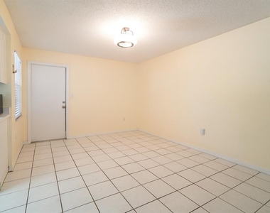 6260 Morning Mist Lane - Photo Thumbnail 3
