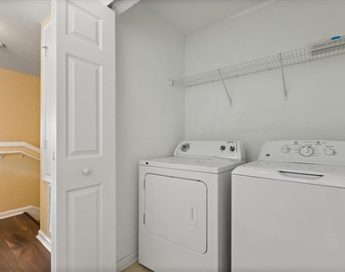 1335 Shallcross Avenue - Photo Thumbnail 12