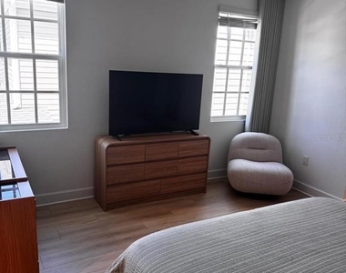 2386 Celebration Boulevard - Photo Thumbnail 20