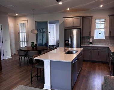 2386 Celebration Boulevard - Photo Thumbnail 14