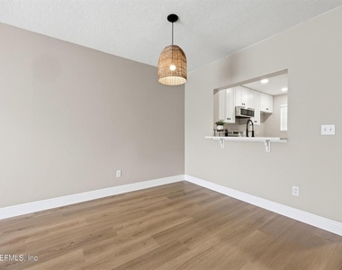 3801 Crown Point Road - Photo Thumbnail 11