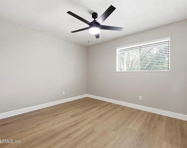 3801 Crown Point Road - Photo Thumbnail 23