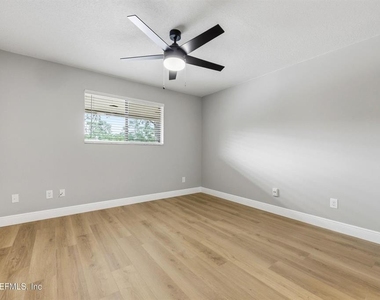 3801 Crown Point Road - Photo Thumbnail 19