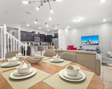 4579 Terrasonesta Drive - Photo Thumbnail 7
