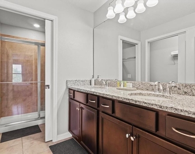 4579 Terrasonesta Drive - Photo Thumbnail 24