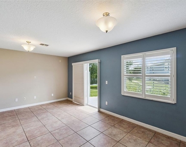 12648 Somerset Oaks Street - Photo Thumbnail 2