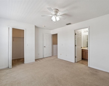 12648 Somerset Oaks Street - Photo Thumbnail 9