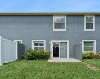 12648 Somerset Oaks Street - Photo Thumbnail 11