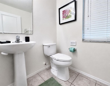 4722 Ruby Red Lane - Photo Thumbnail 13